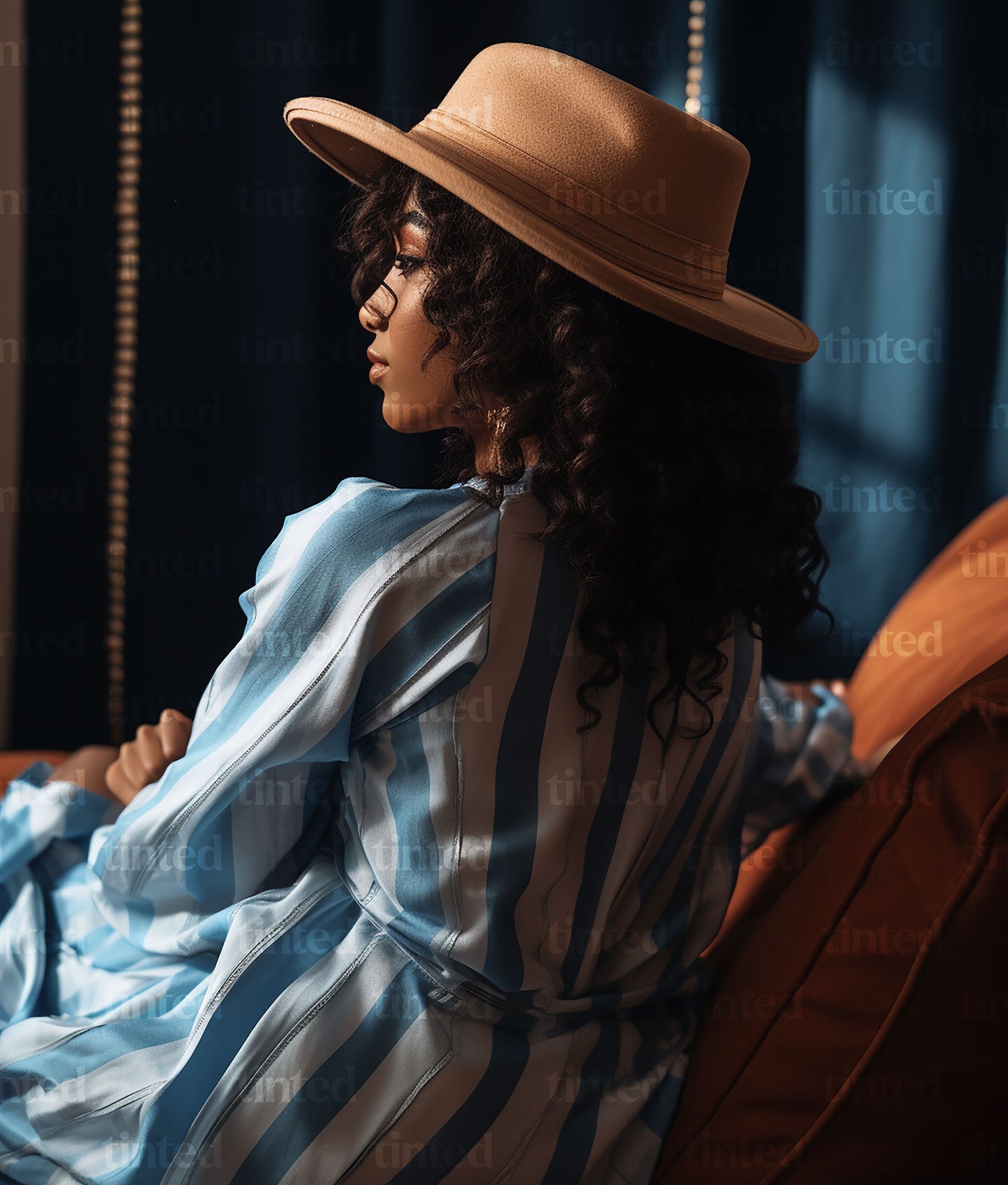 tinted-an-aspiring-blogger-in-blue-stripes-and-denim-sits-ed19b9e11bc3